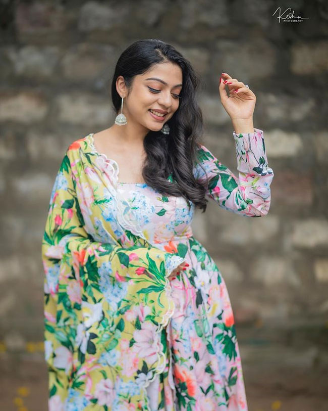 Adorable Pics Of Varsha Bollamma In Colorful Dress